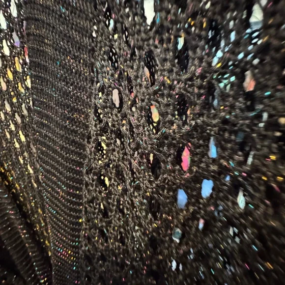 Black Open Knit Poncho with Batwing Sleeves - Picture 4 of 4